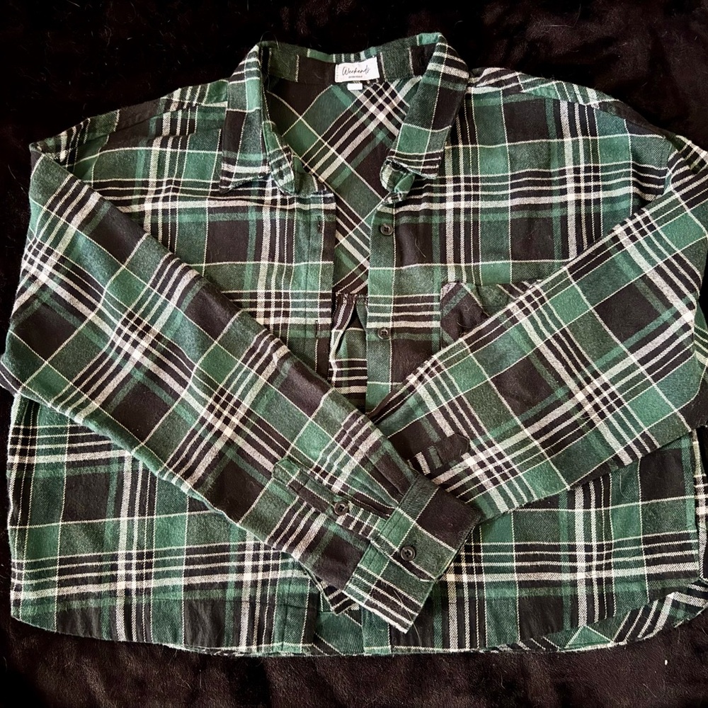 Green and Black Plaid Cropped Shirt